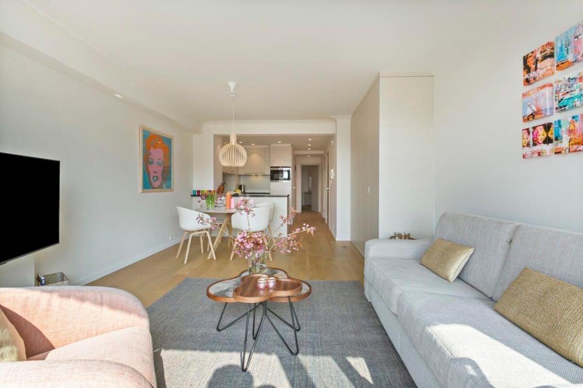 Huswell - Renovated Apartment On Top Location In 'T Zoute Кнокке-Хейст Экстерьер фото